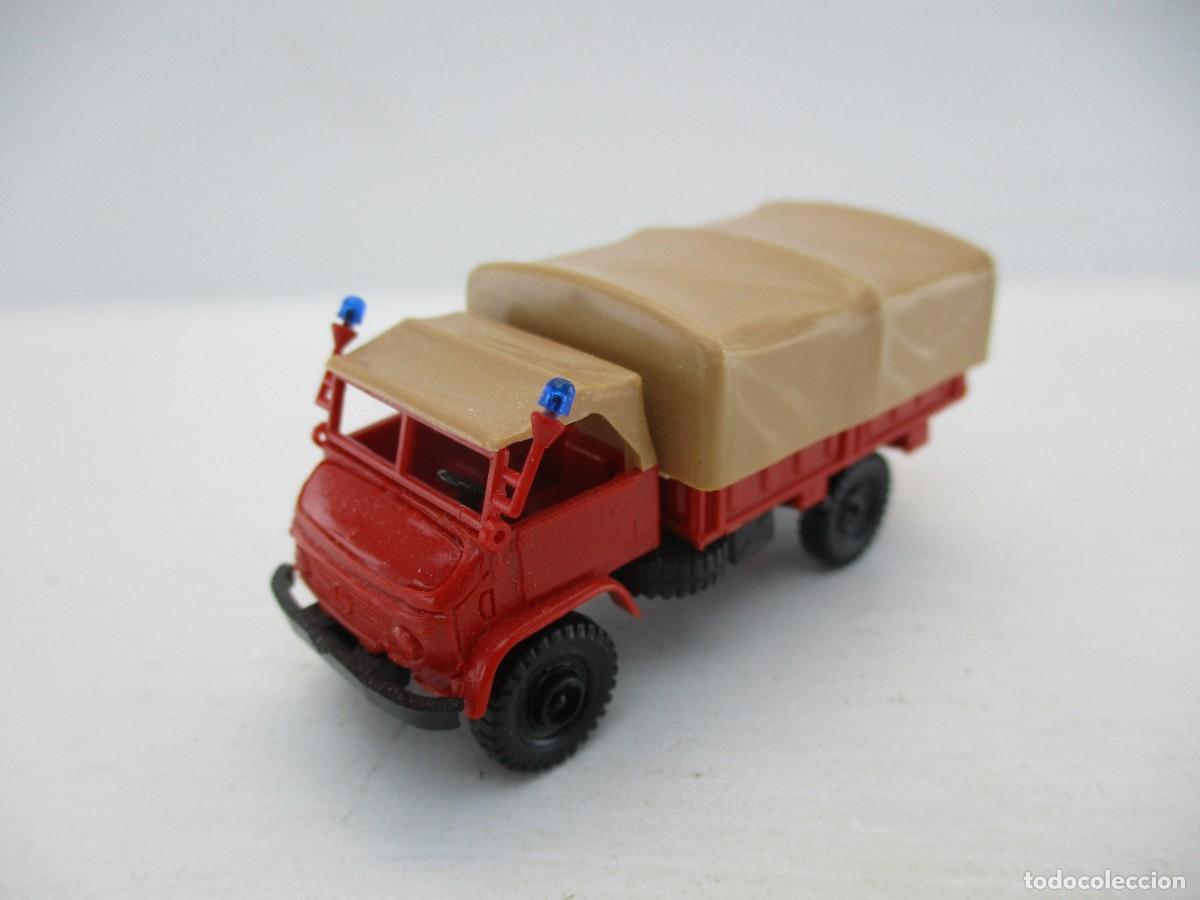 Auto in scala: COCHE ESCALA 1:87 REF NH