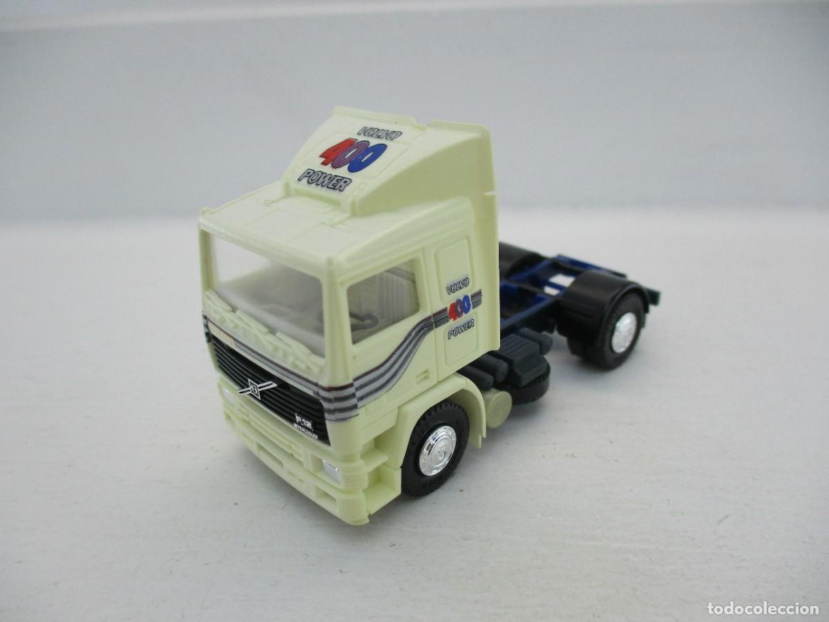 Voitures &agrave; l'&eacute;chelle: CAMION HERPA 1:87 REF C-6