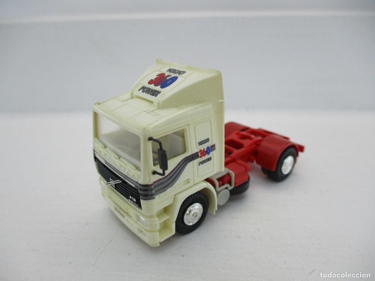 Voitures &agrave; l'&eacute;chelle: CAMION HERPA 1:87 REF C-6