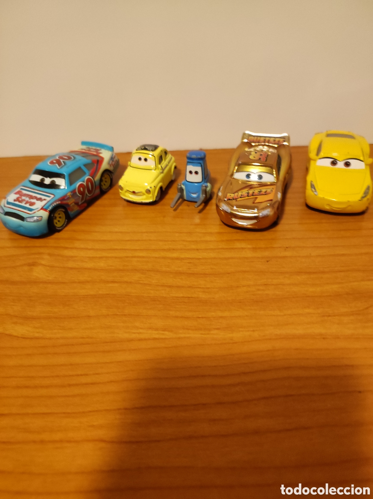 Coches a escala: Lote de 5 coches de Cars.