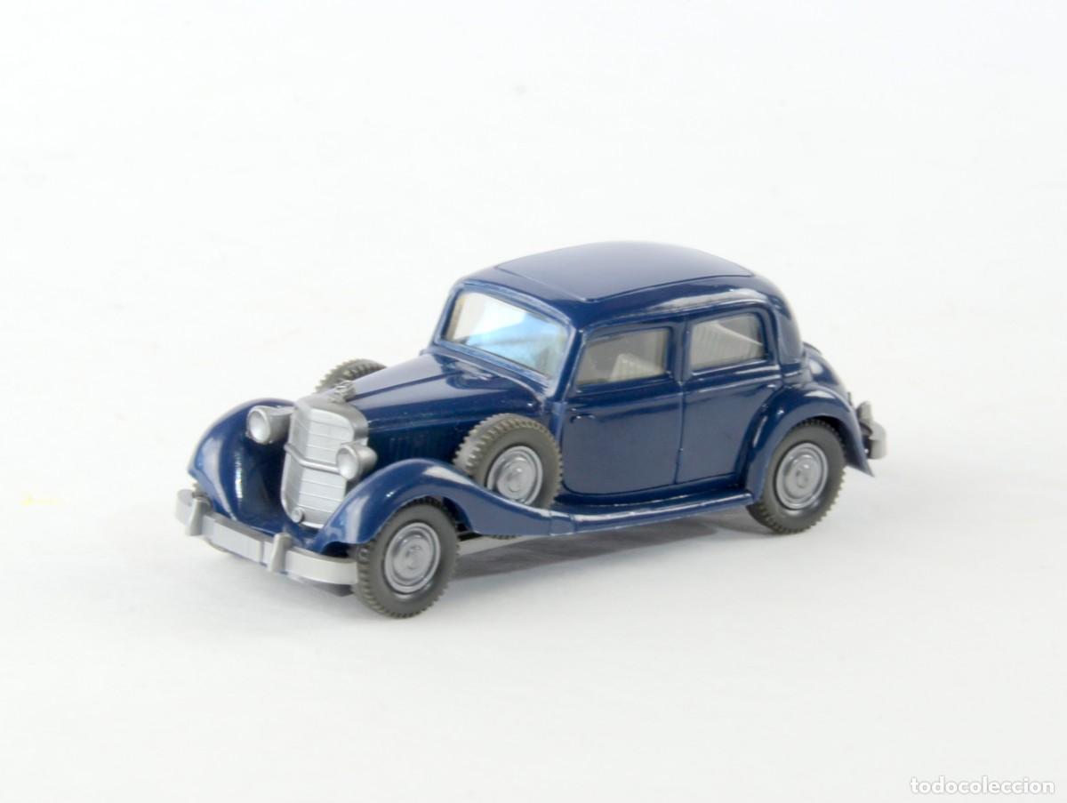 Coches a escala: Wiking Escala 1:87 H0 Mercedes Benz 260D Azul