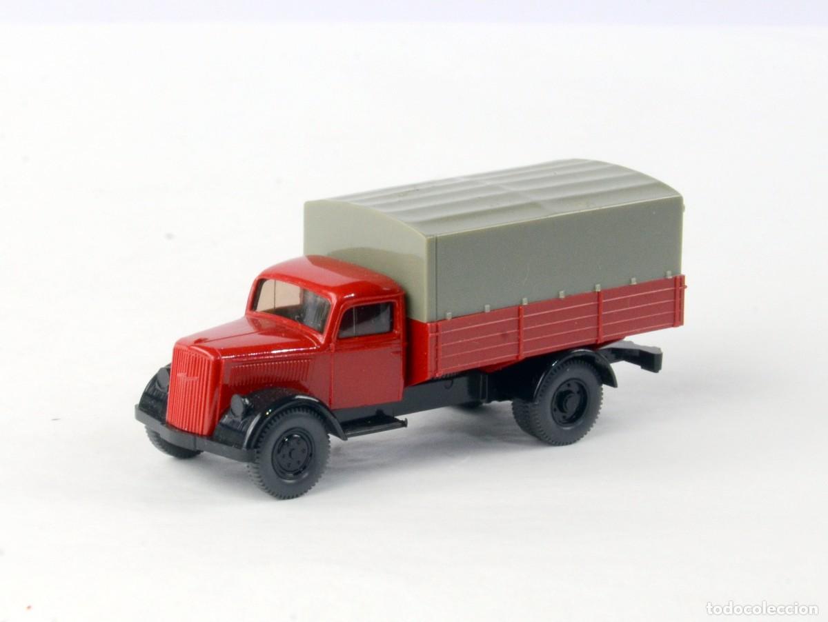 Coches a escala: Wiking Escala 1:87 H0 Opel Blitz 39 Burdeos