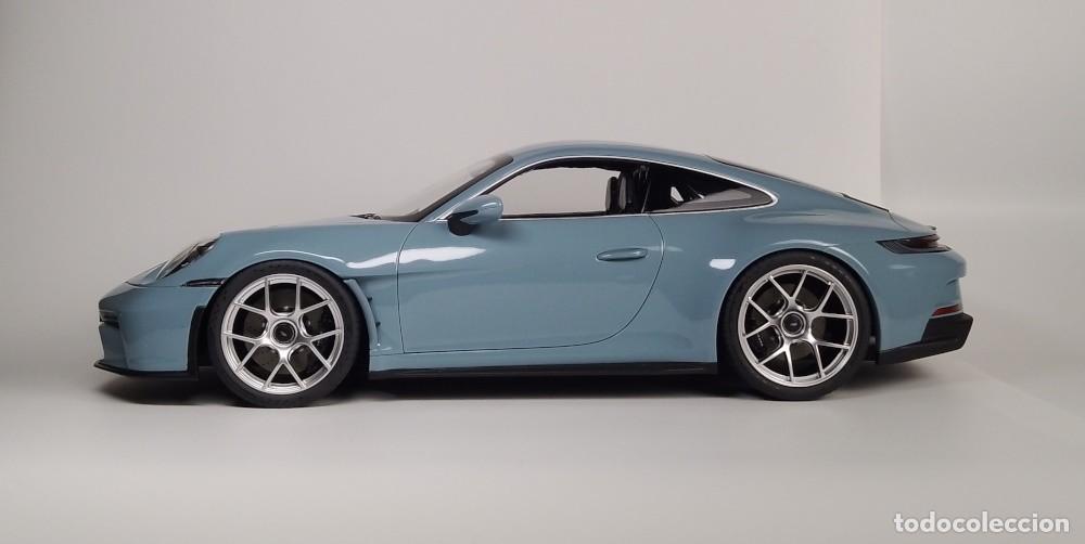 Coches a escala: Porsche 911 S/T 2023 - Foto 3