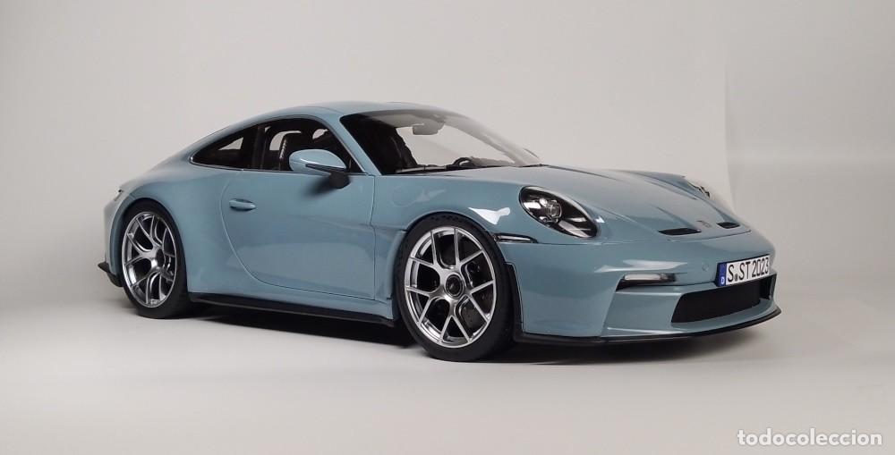 Coches a escala: Porsche 911 S/T 2023 - Foto 8