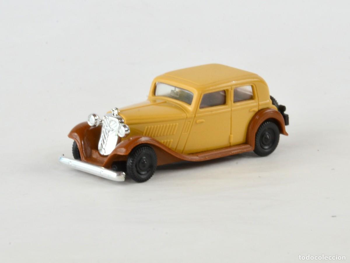 Coches a escala: Brekina Escala 1:87 H0 Wanderer Cerrado Bicolor Marr&oacute;n con Caja