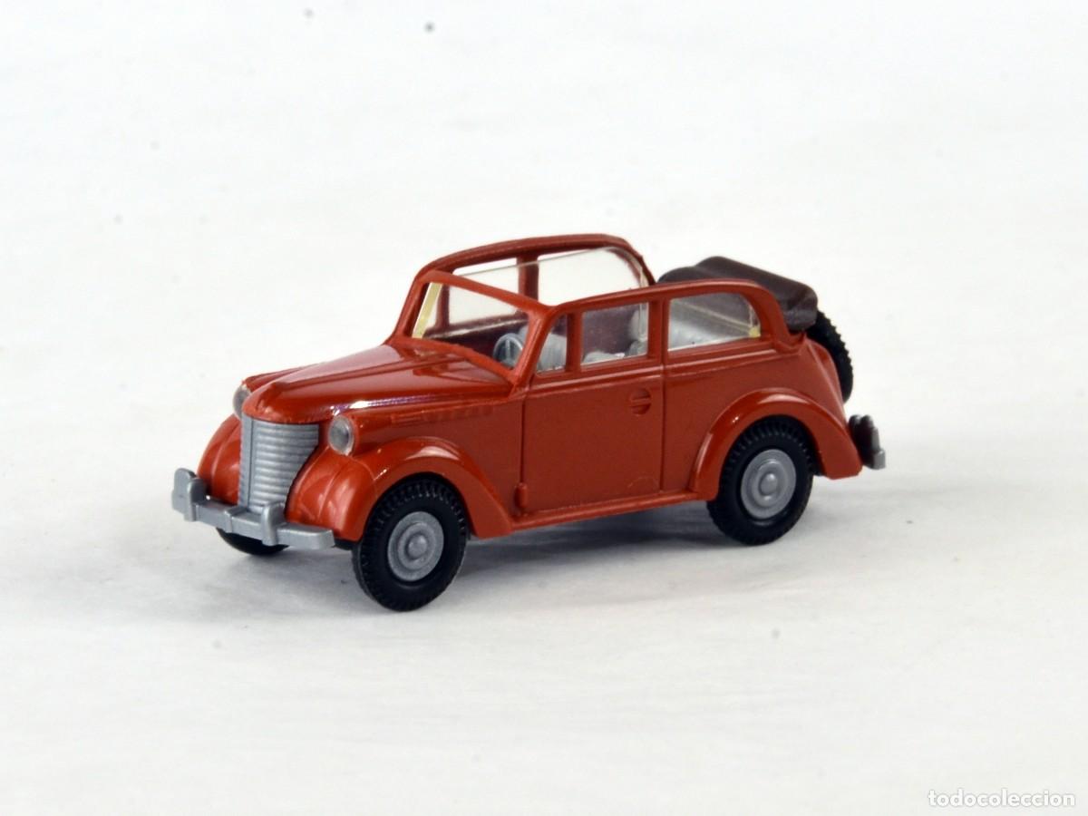 Coches a escala: Pralin&eacute; Escala 1:87 H0 Opel Olympia 1938 Cabrio Abierto Marr&oacute;n
