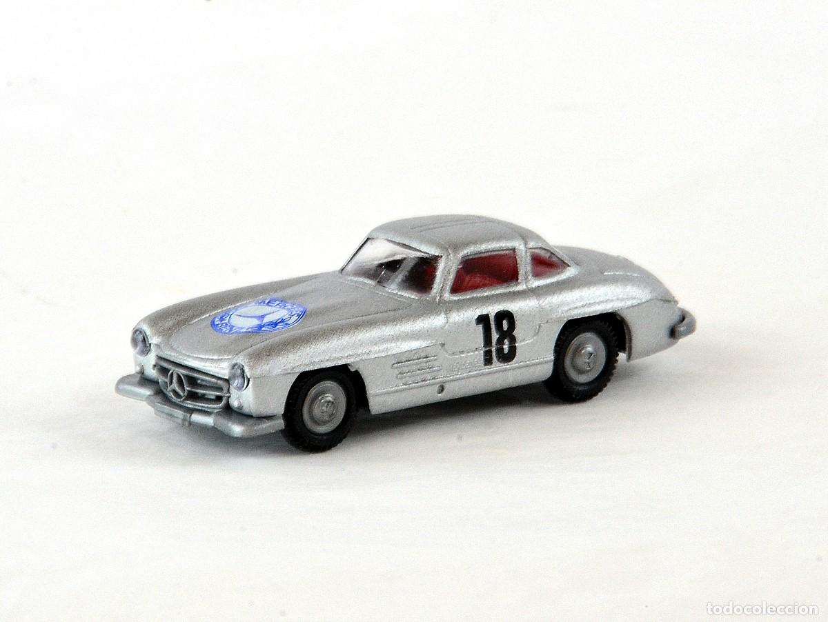 Coches a escala: Revell Pralin&eacute; Escala 1:87 H0 Mercedes Benz 300SL Gris &rdquo;18&rdquo;