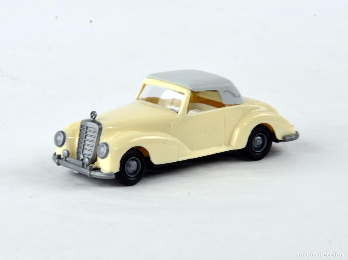 Coches a escala: Revell Pralin&eacute; Escala 1:87 H0 Mercedes Benz 300S Cabrio Impecable con Caja