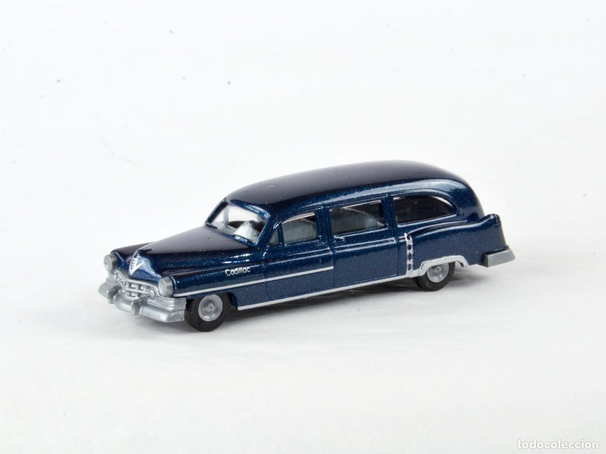 Coches a escala: Pralin&eacute; Escala 1:87 H0 Cadillac Station Wagon 1953 Azul Impecable con Caja