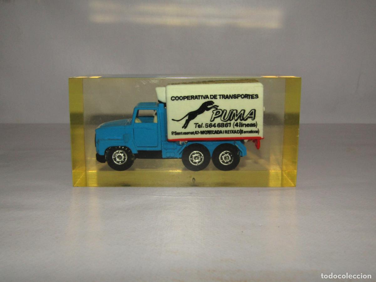 Coches a escala: Antiguo Cami&oacute;n FORD en Escala 1/66 de GUILOY Cooperativa de Transportes PUMA de Montcada i Reixac