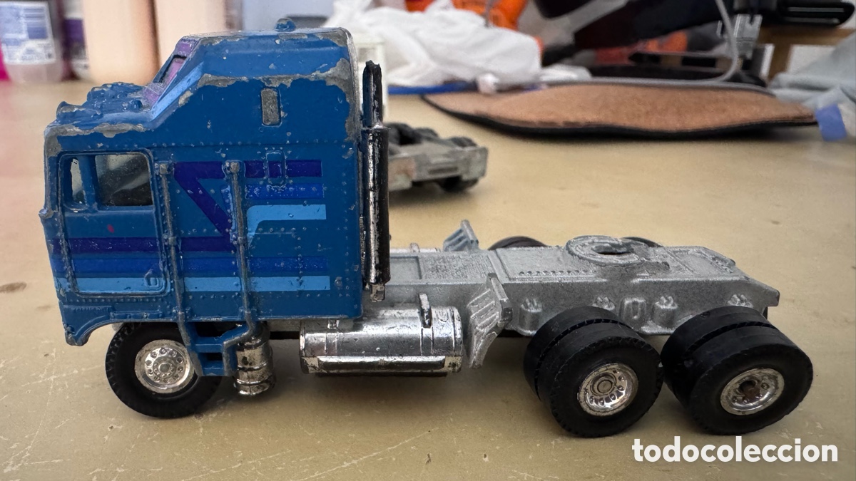 Coches a escala: Cabeza tractora KENWORTH aerodyne k 100