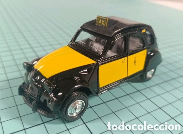 Coches a escala: GUISVAL CITROEN 2CV TAXI BARCELONA 1:36 DIECAST MADE IN SPAIN VINTAGE COCHE