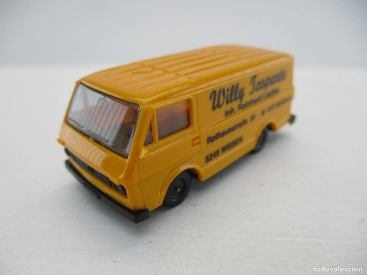 Coches a escala: COCHE ESCALA 1:87 REF B15