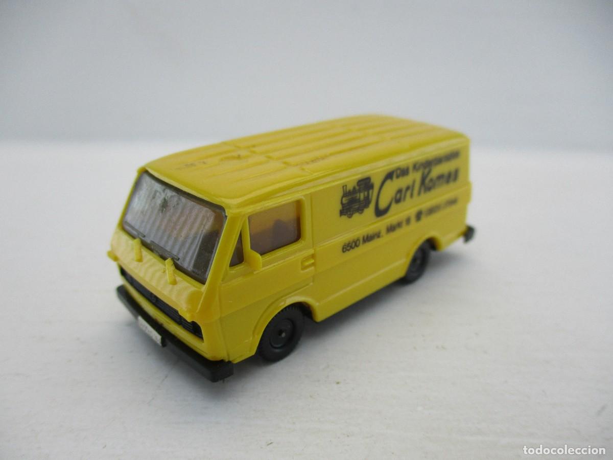 Coches a escala: COCHE ESCALA 1:87 REF B15