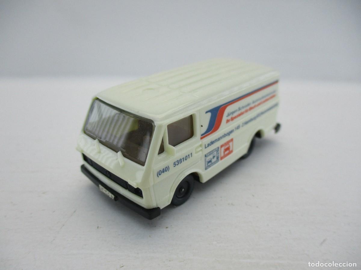 Coches a escala: COCHE ESCALA 1:87 REF B15