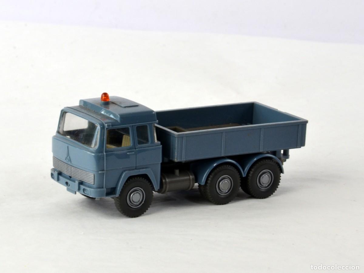Voitures &agrave; l'&eacute;chelle: Wiking Escala 1:87 H0 Antiguo Cami&oacute;n Tractor Magirus Deutz 310D / 235D DB 1975 - 77