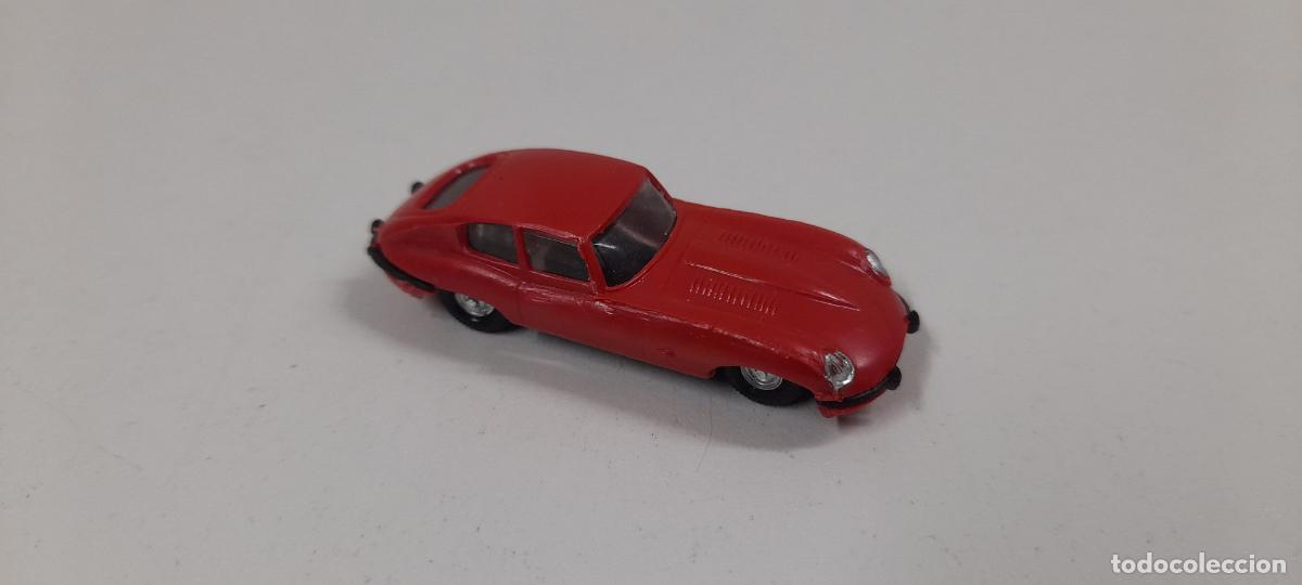 Coches a escala: COCHE JAGUAR - E . REALIZADO POR EKO . ORIGINAL A&Ntilde;OS 60