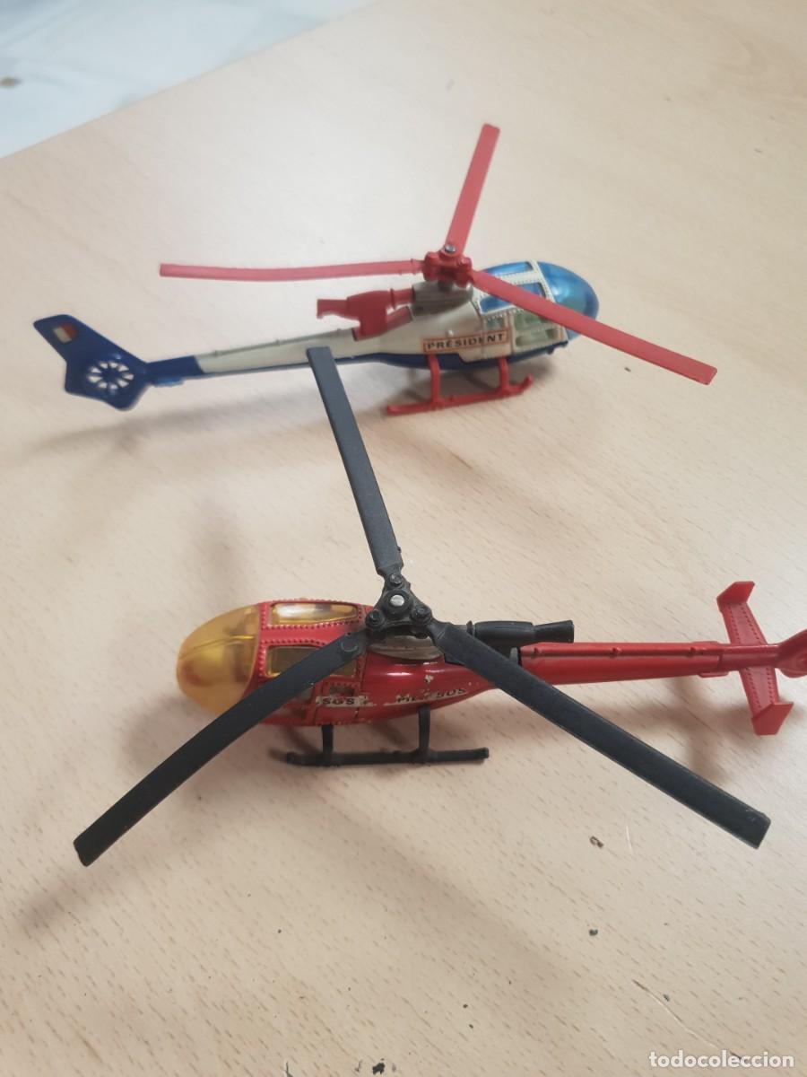 Coches a escala: Pareja Helic&oacute;pteros gazelle majorette president y sos