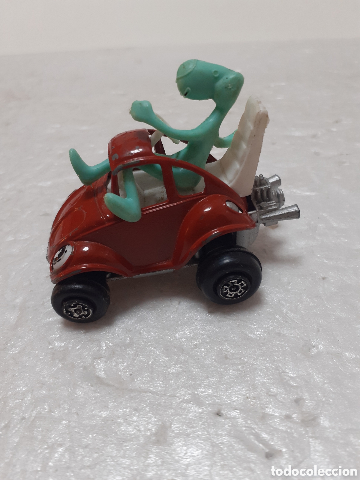 Coches a escala: GUISVAL VOLKSWAGEN GU BUG CON PERSONAJE
