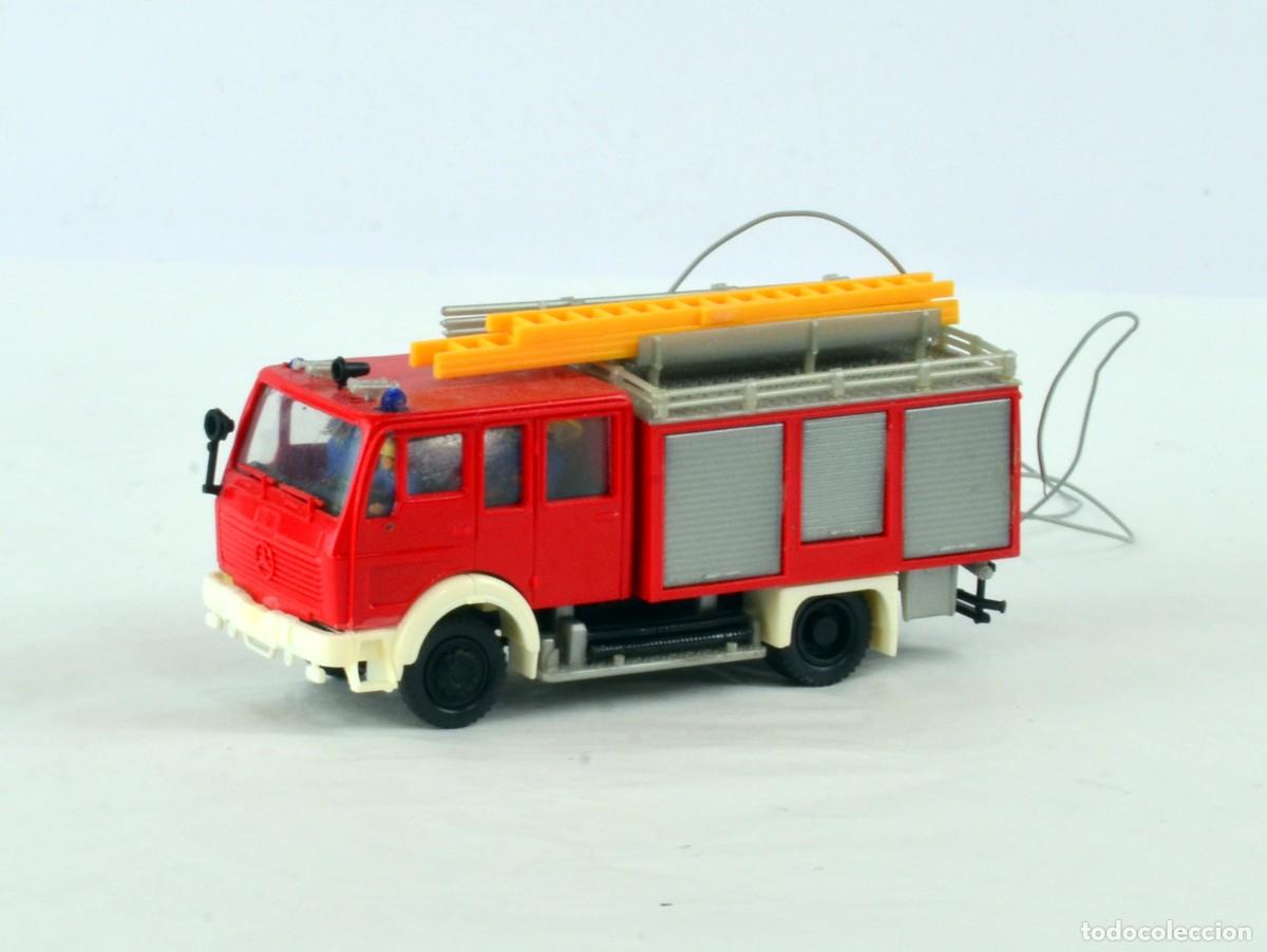 Coches a escala: Preiser Escala 1:87 H0 Cami&oacute;n de Bomberos Mercedes Benz NG LF16 Ziegler