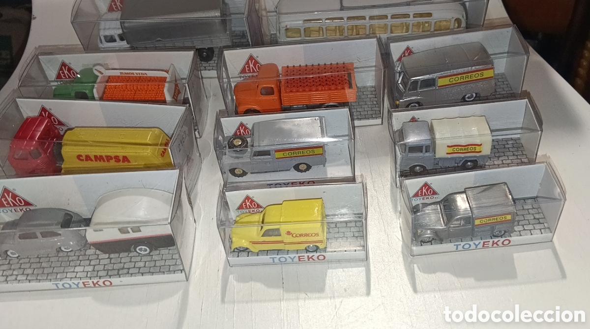 Coches a escala: LOTE 11 VEH&Iacute;CULOS EKO TOYEKO