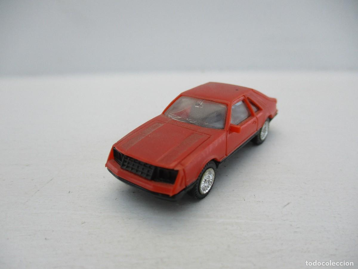 Coches a escala: COCHE ESCALA 1:87 REF LIBR