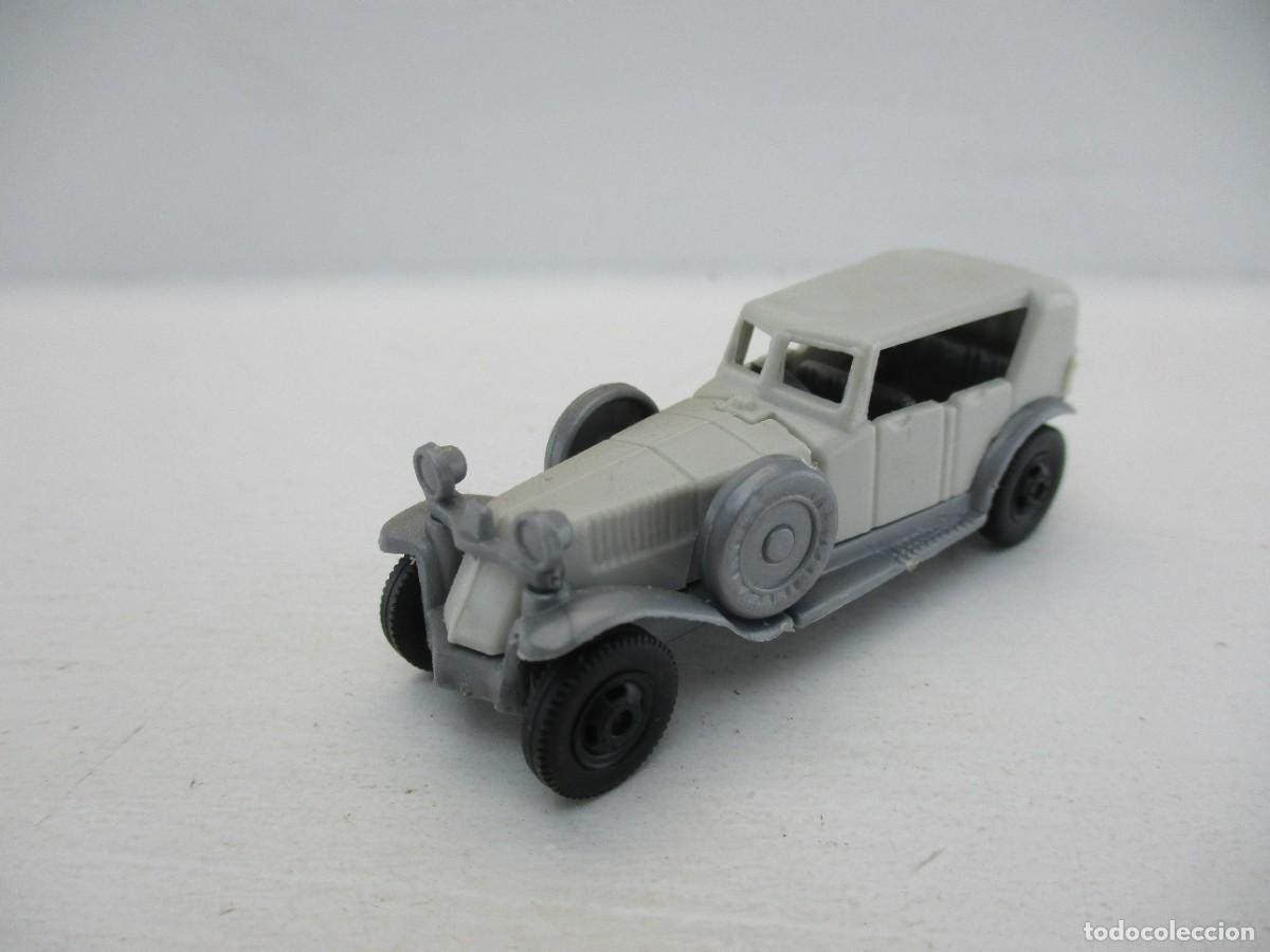 Coches a escala: COCHE ESCALA 1:87 REF LIBR