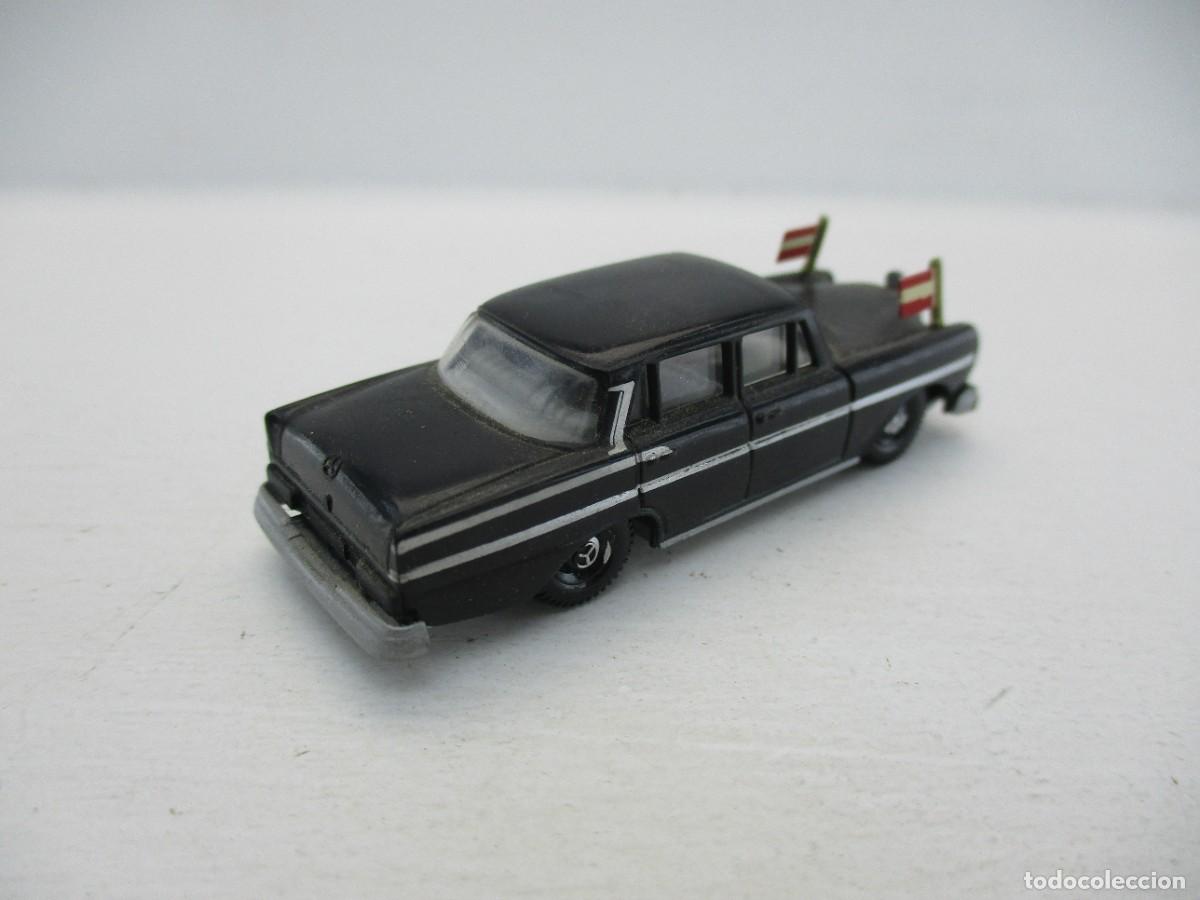 Coches a escala: COCHE ESCALA 1:87 REF LIBR - Foto 2