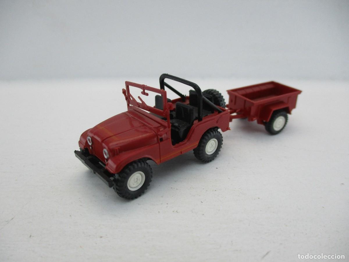 Coches a escala: COCHE ESCALA 1:87 REF LIBR
