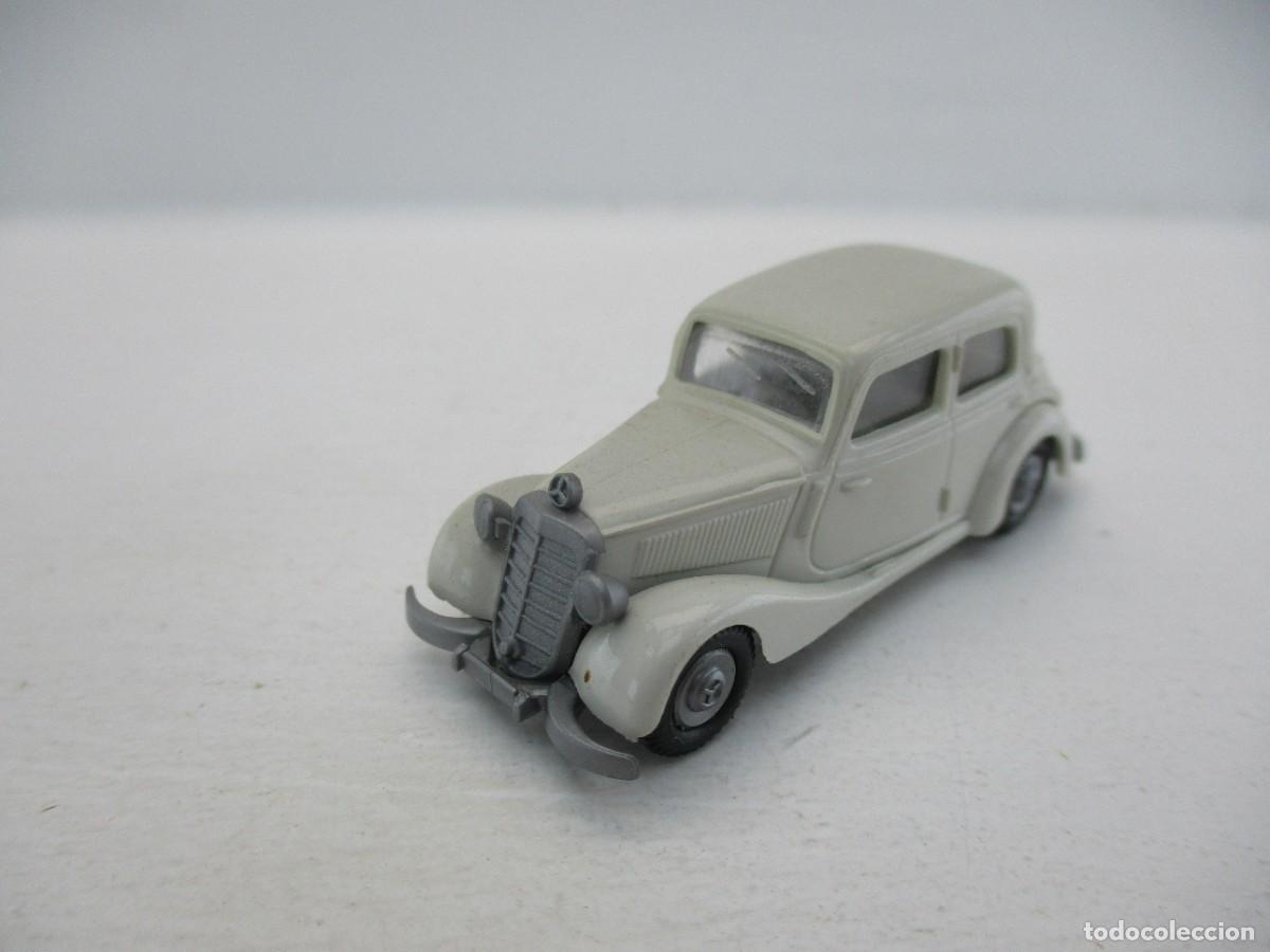 Coches a escala: COCHE ESCALA 1:87 REF LIBR