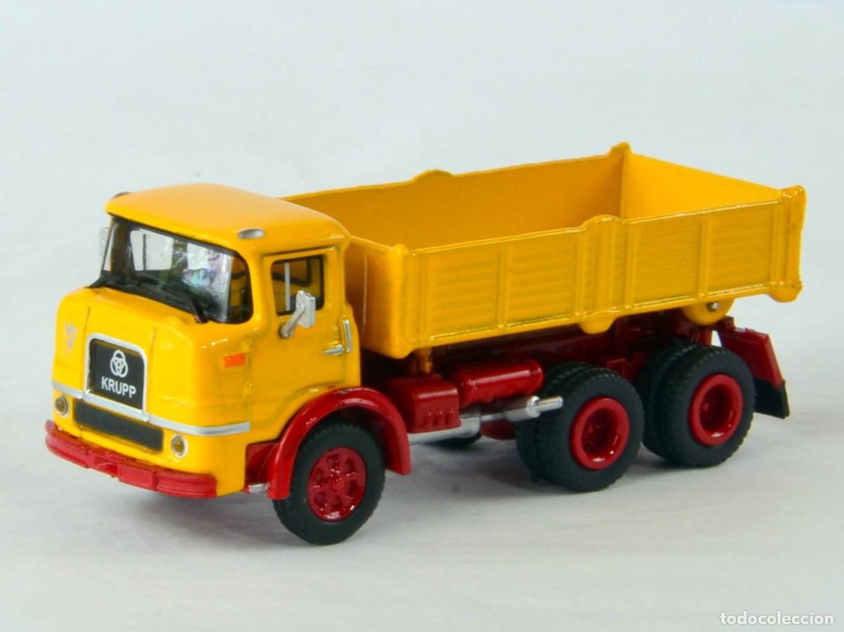 Coches a escala: Golden Oldies Escala 1:87 H0 Cami&oacute;n Volquete Krupp F360K Amarillo 6x6 Metal Impecable con Caja