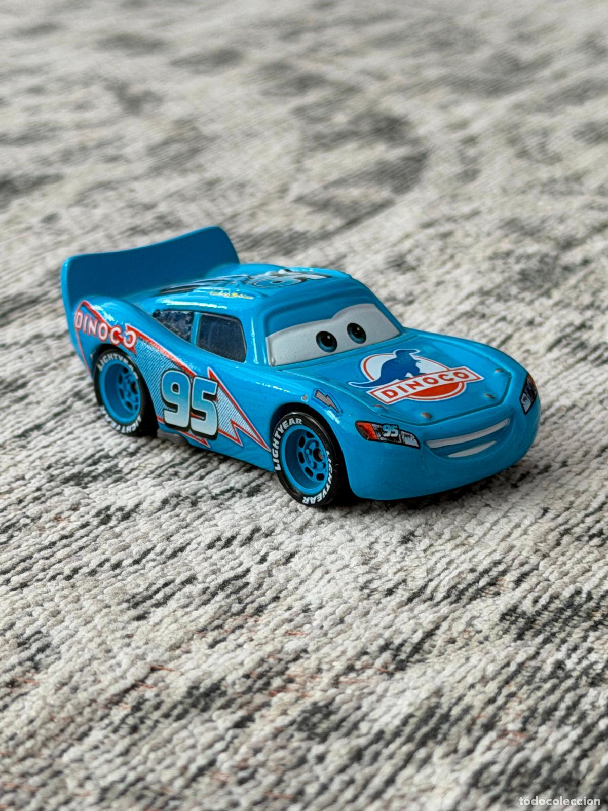 Coches a escala: FIGURA COCHE MET&Aacute;LICO - DISNEY PIXAR CARS DINOCO