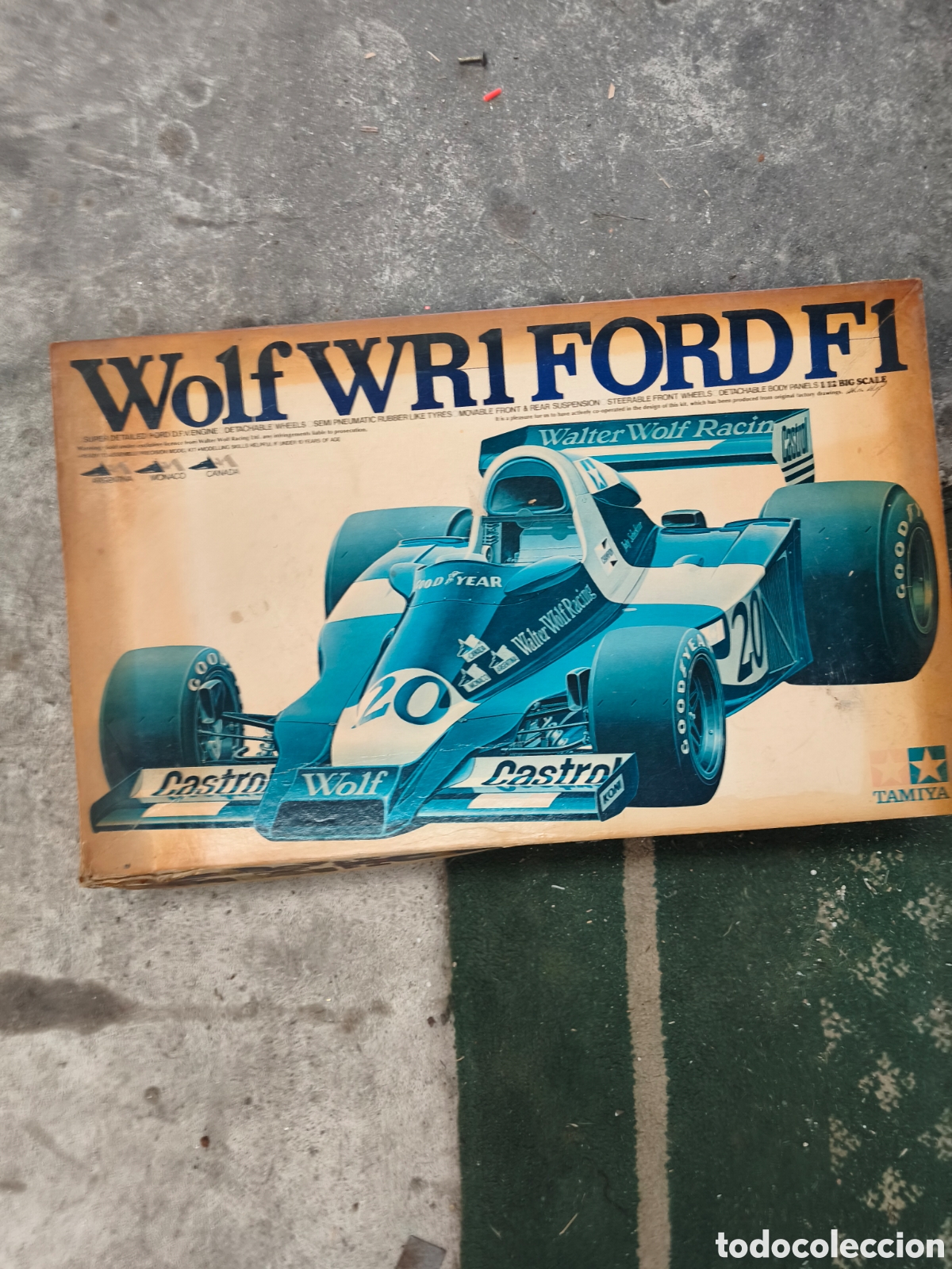 Coches a escala: Maqueta Tamiya 1/12 Wolf WR1 Ford F1 (Ref. 12024) - Parcialmente comenzada