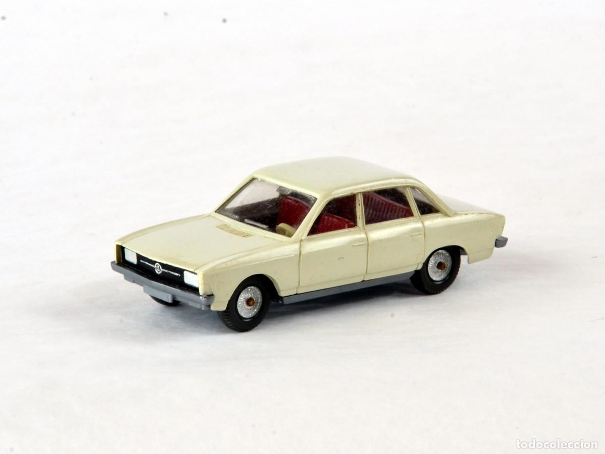 Coches a escala: Wiking Escala 1:87 H0 Antiguo Volkswagen K70 Blanco 1971 - 76