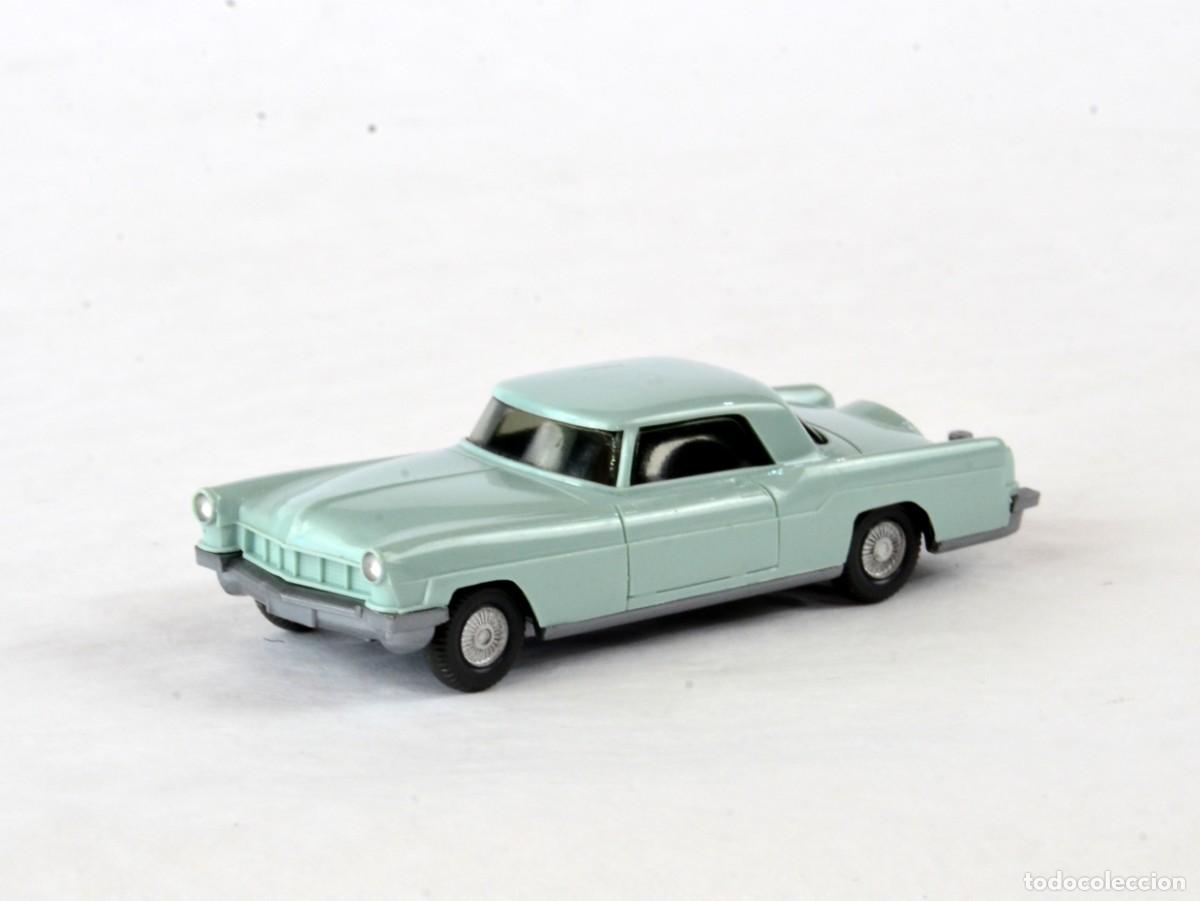 Coches a escala: Wiking Escala 1:87 H0 Antiguo Lincoln Continental con Enganche &rdquo;Lichtgr&uuml;n&rdquo; 1959 - 82