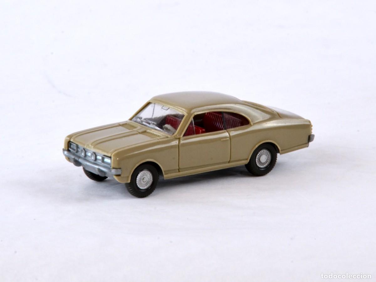 Coches a escala: Wiking Escala 1:87 H0 Antiguo Opel Commodore Coup&eacute; 1968 - 82 &rdquo;Gelbgrau&rdquo;