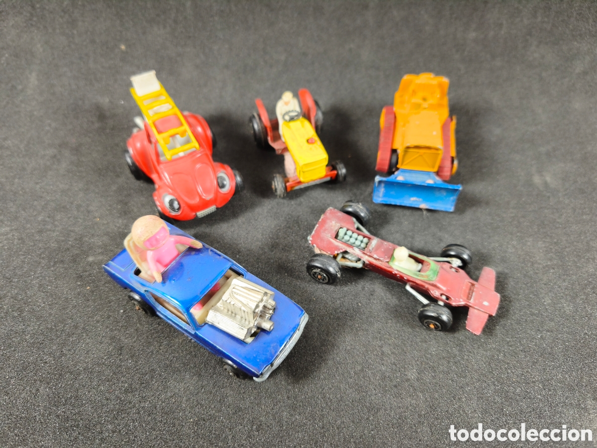 Coches a escala: Lote 5 Guisval Ford Mustang VW escarabajo bomberos tractor formula 1 pala