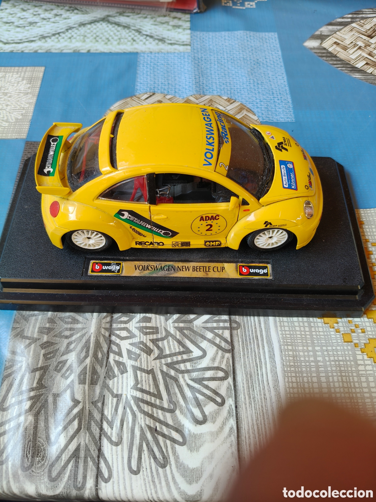 Coches a escala: Coche Volkswagen beetle cup,byrago