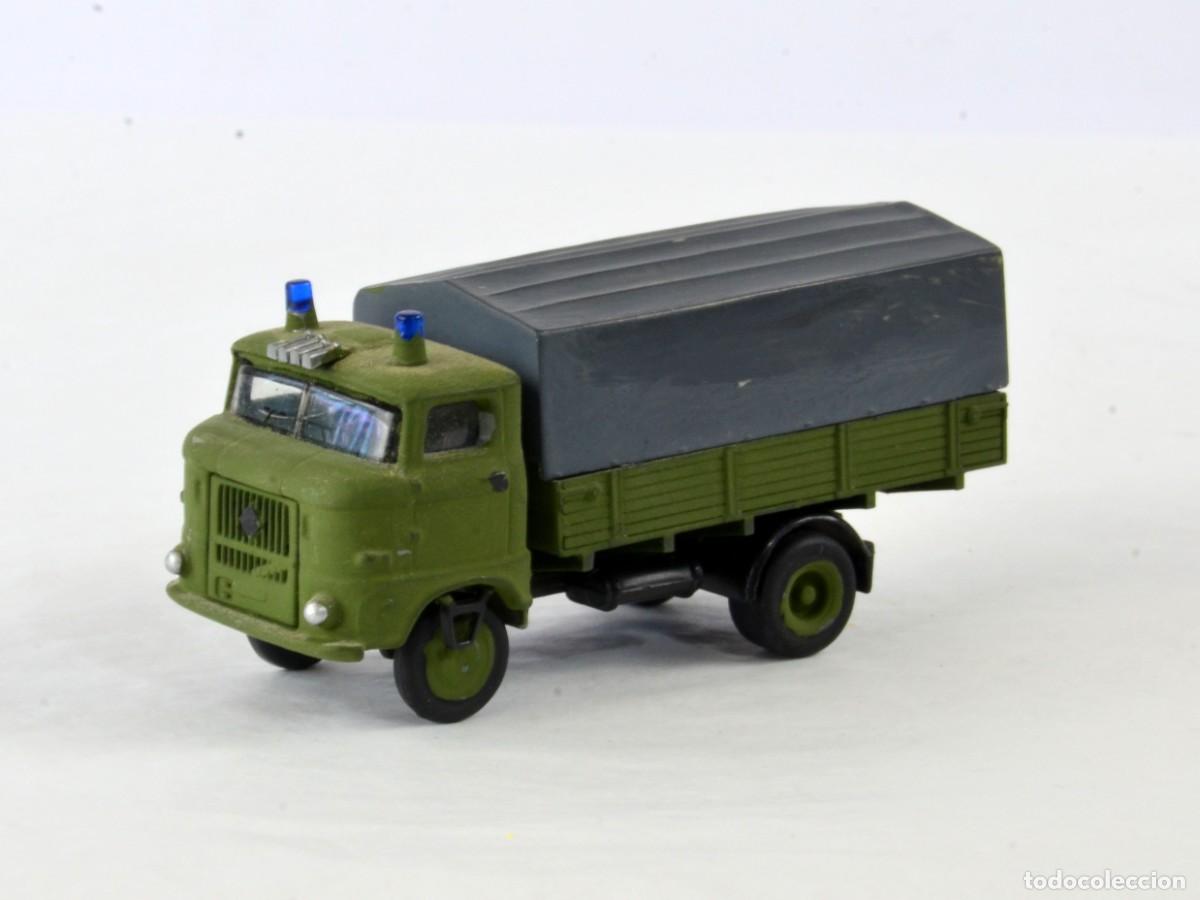 Coches a escala: W&ouml;rlein Escala 1:87 H0 1030 Cami&oacute;n IFA W50 Volkspolizei
