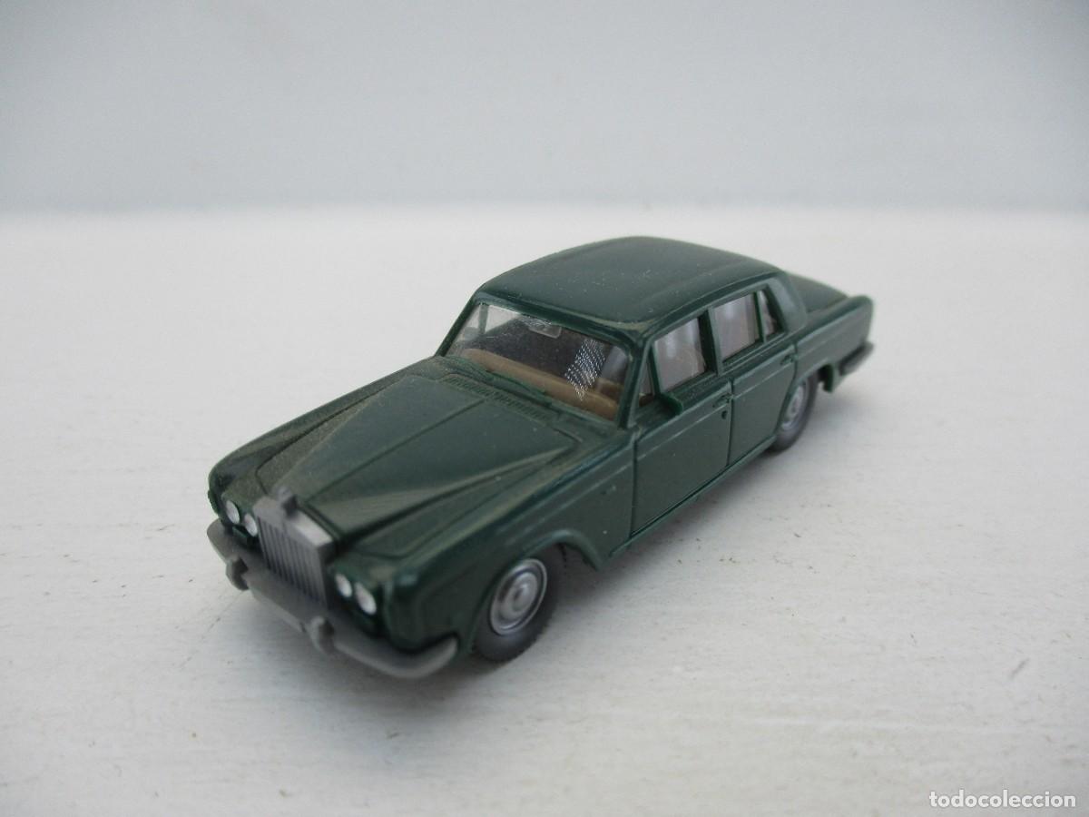 Coches a escala: COCHE ESCALA 1:87 REF B2