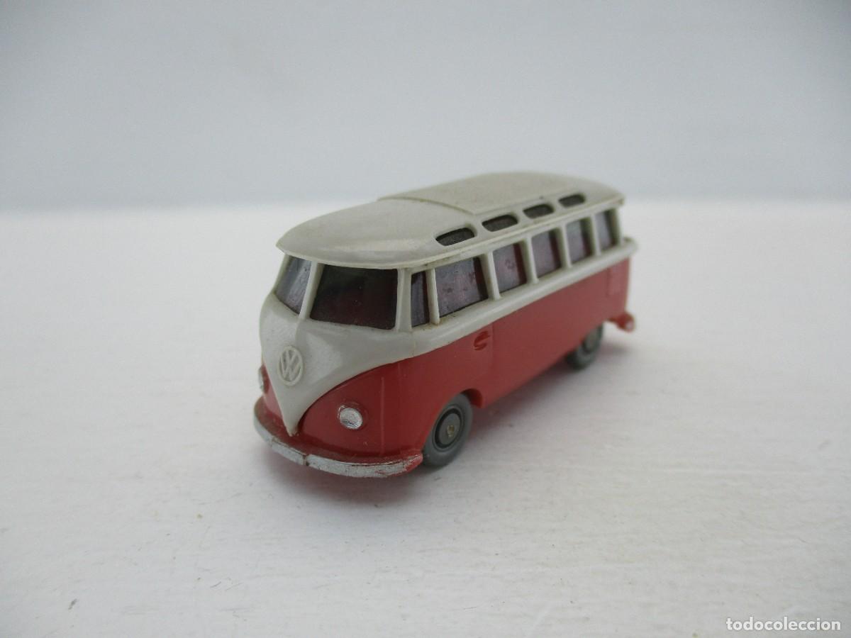 Coches a escala: COCHE ESCALA 1:87 REF B4