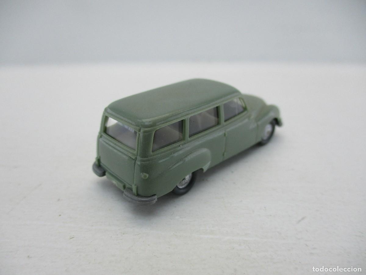 Coches a escala: COCHE ESCALA 1:87 REF B4 - Foto 2