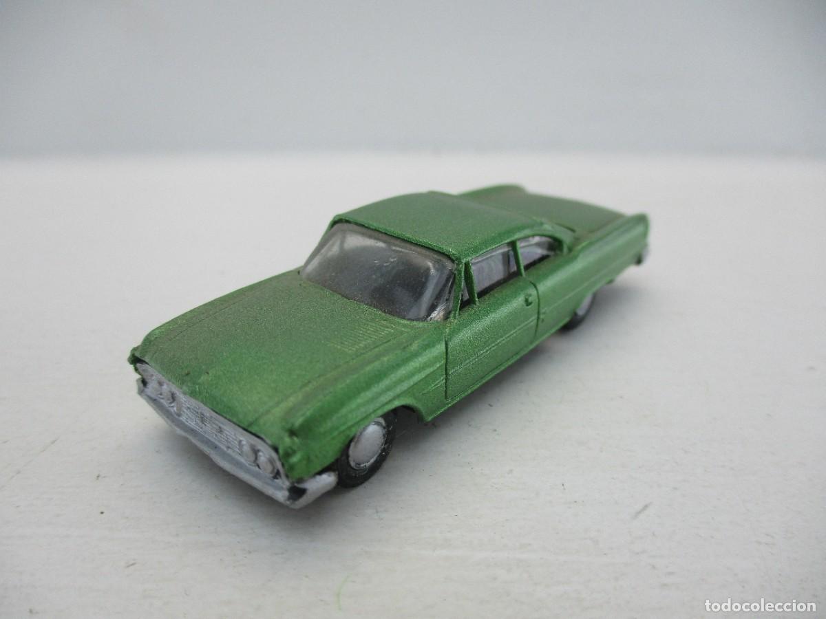 Coches a escala: COCHE ESCALA 1:87 REF B4