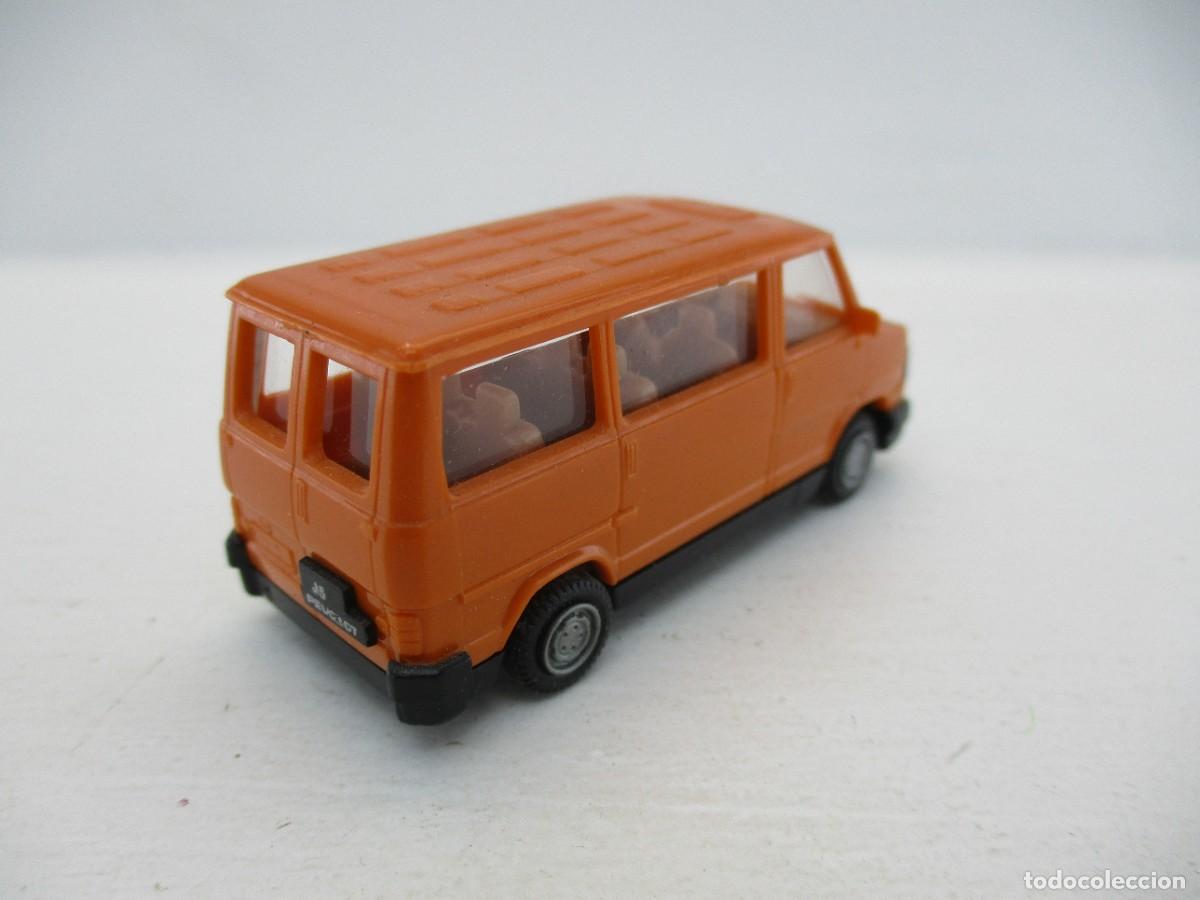 Coches a escala: COCHE ESCALA 1:87 REF B4 - Foto 2