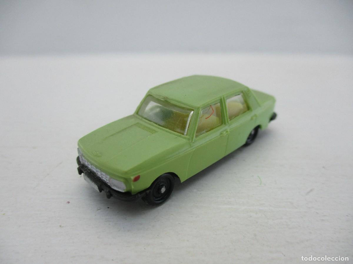 Voitures &agrave; l'&eacute;chelle: COCHE ESCALA 1:87 REF B4