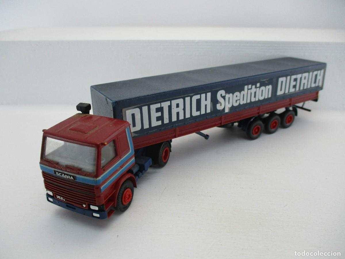Auto in scala: CAMION HERPA 1:87 REF LA
