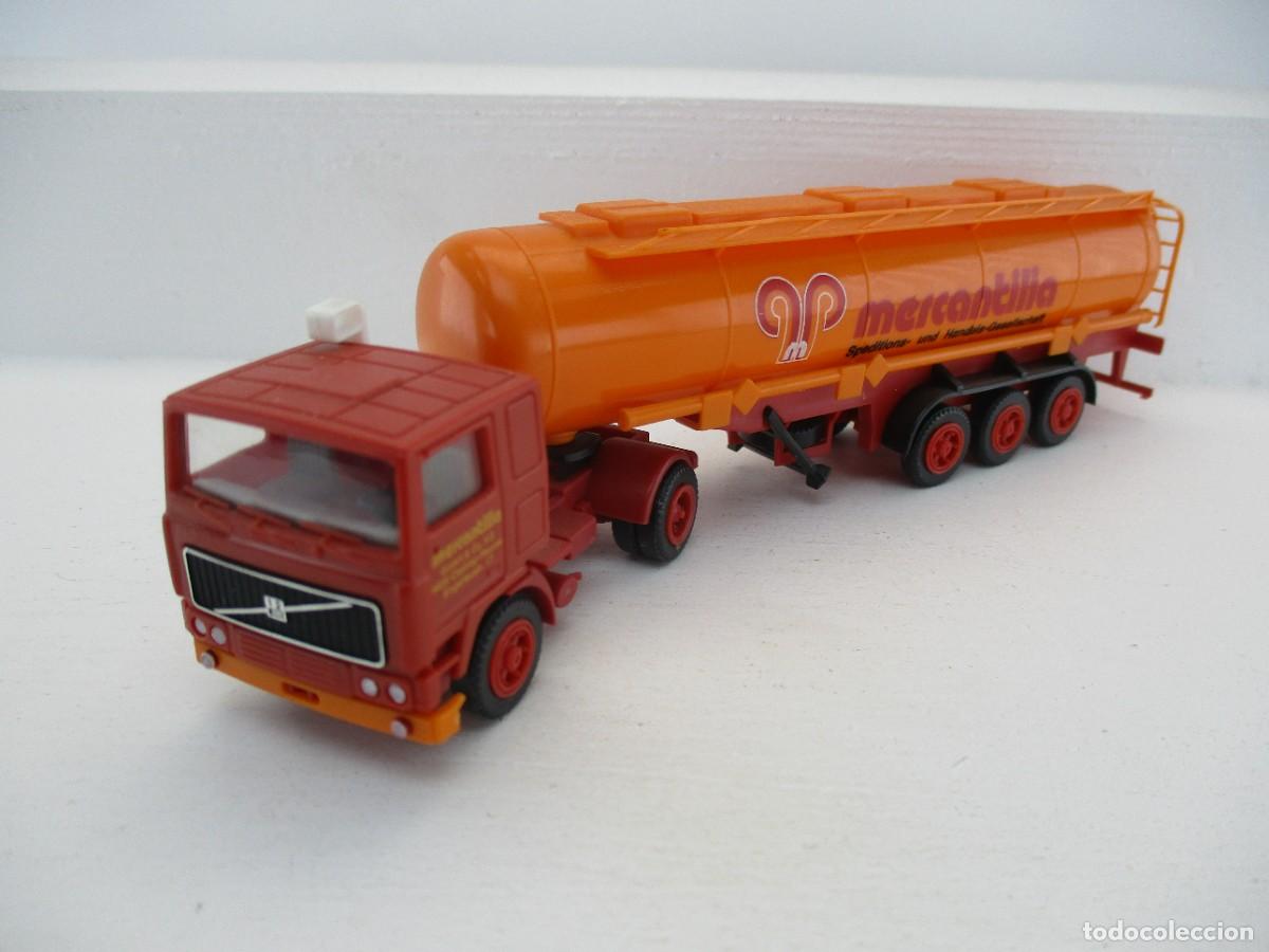 Auto in scala: CAMION HERPA 1:87 REF LE