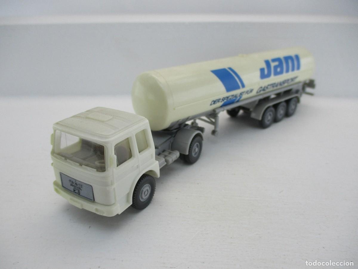 Coches a escala: CAMION ESCALA 1:87 REF LG