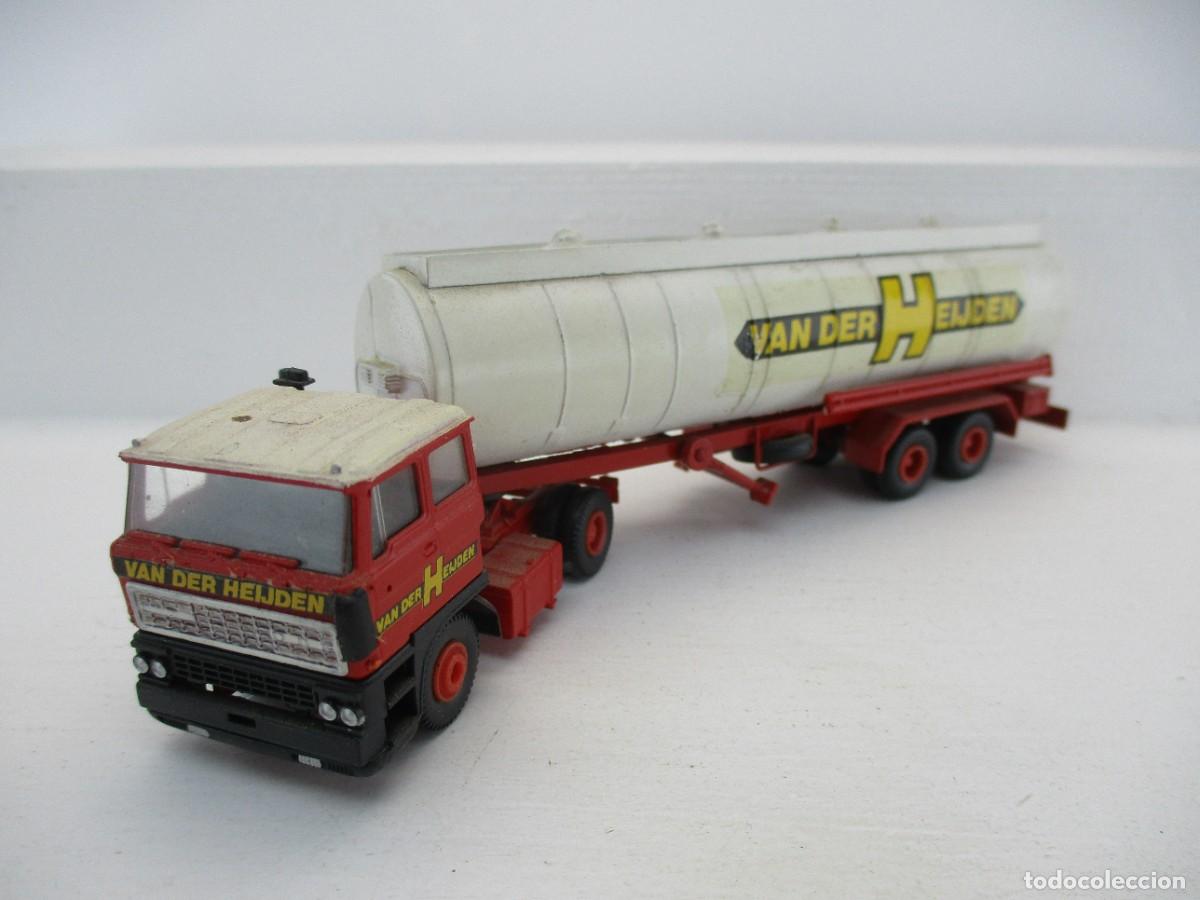 Coches a escala: CAMION ESCALA 1:87 REF LI
