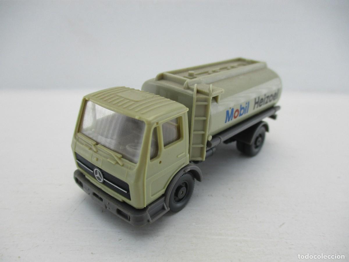 Coches a escala: CAMION ESCALA 1:87 REF LJ